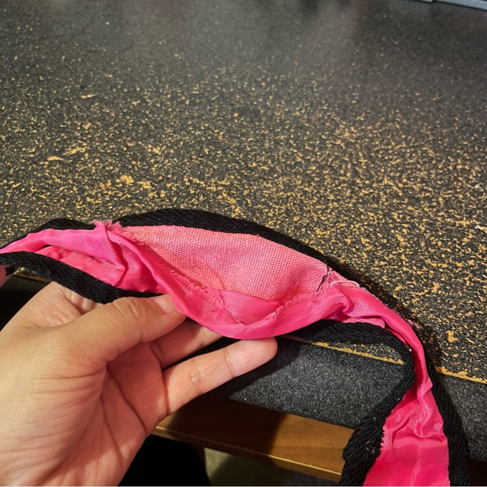 Hello Kitty Purse - Picture 6 of 14